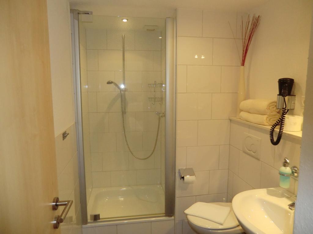 Hotel Garni Julia Linnich Room photo